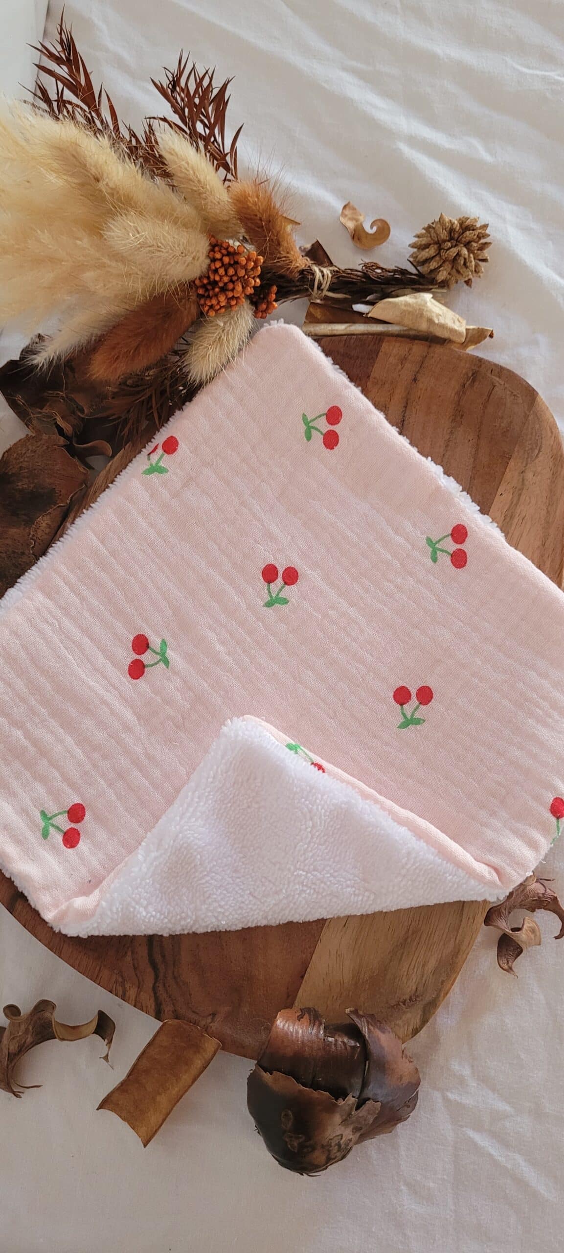 serviette visage gaze de coton cerises